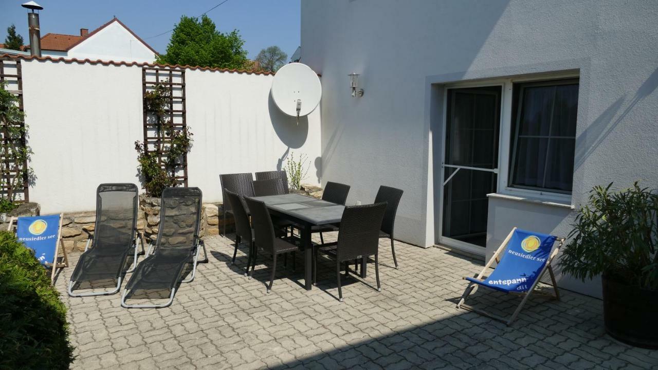 Gästehaus Fischbach Jois Exterior foto